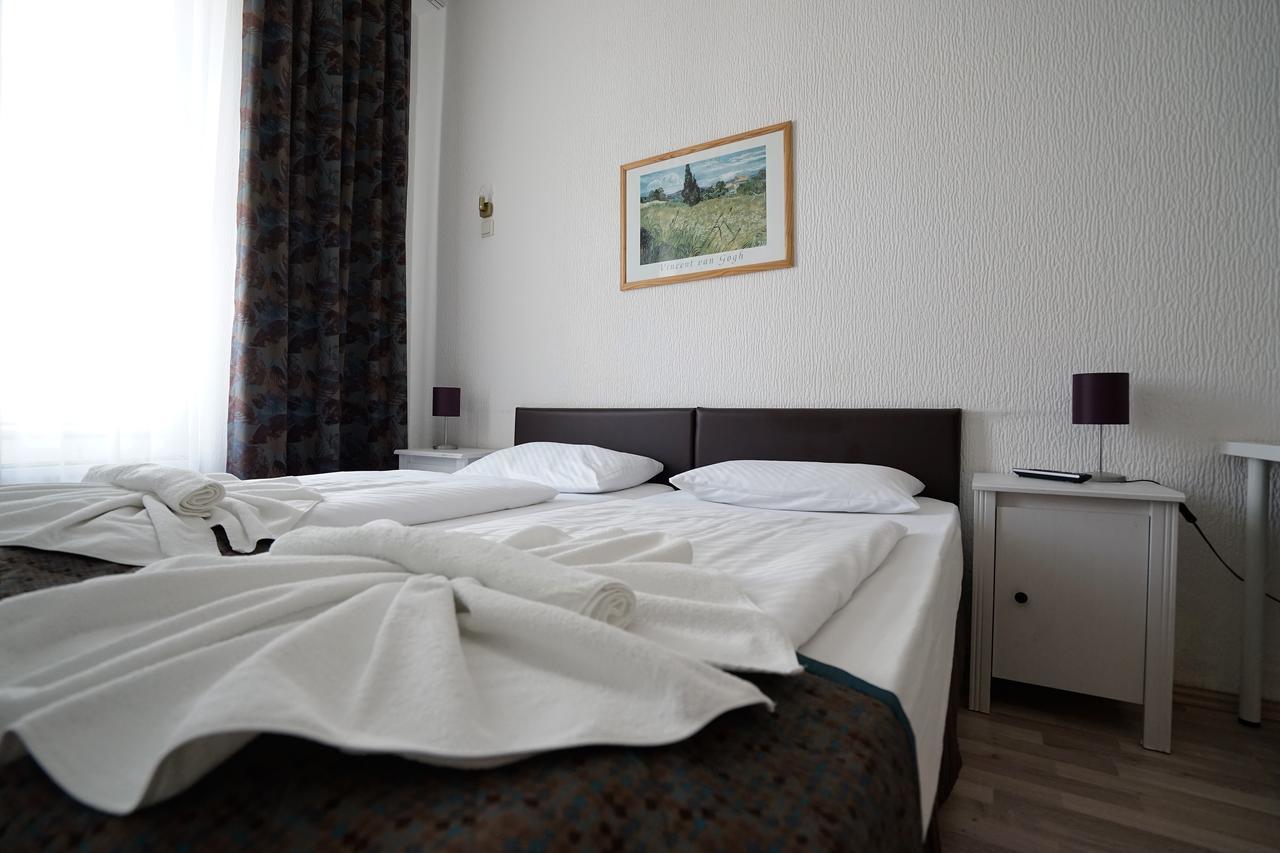 Hotel Altstadt Spandau Seeburg  المظهر الخارجي الصورة