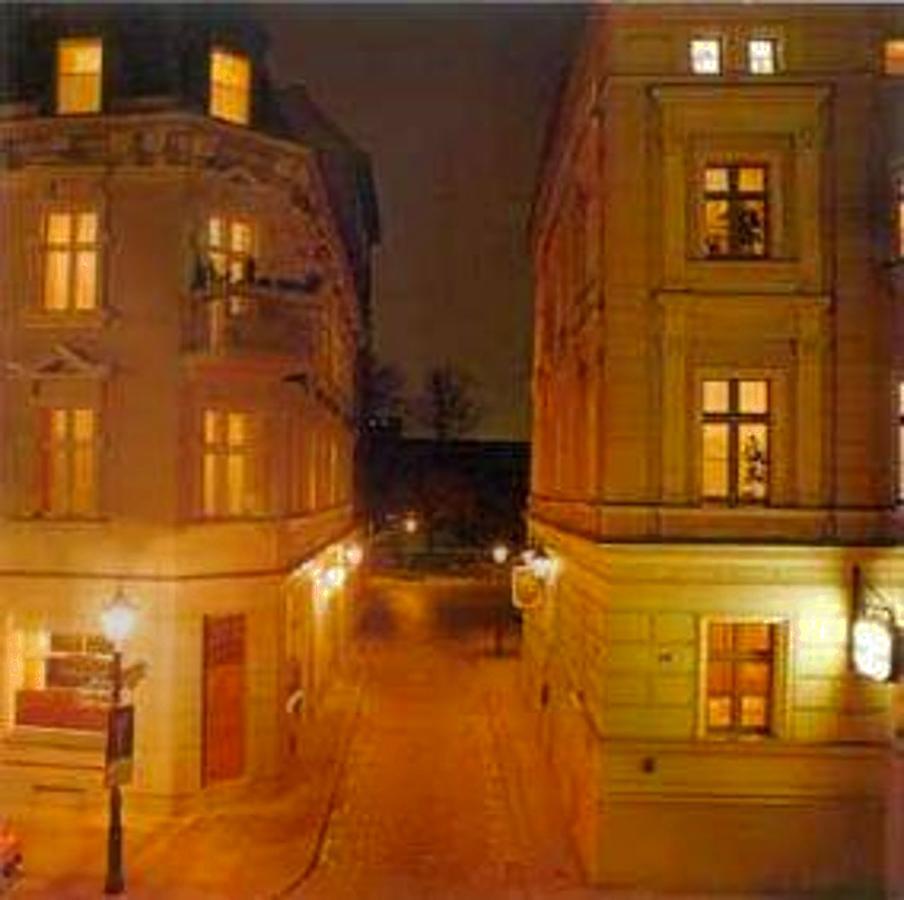 Hotel Altstadt Spandau Seeburg  المظهر الخارجي الصورة