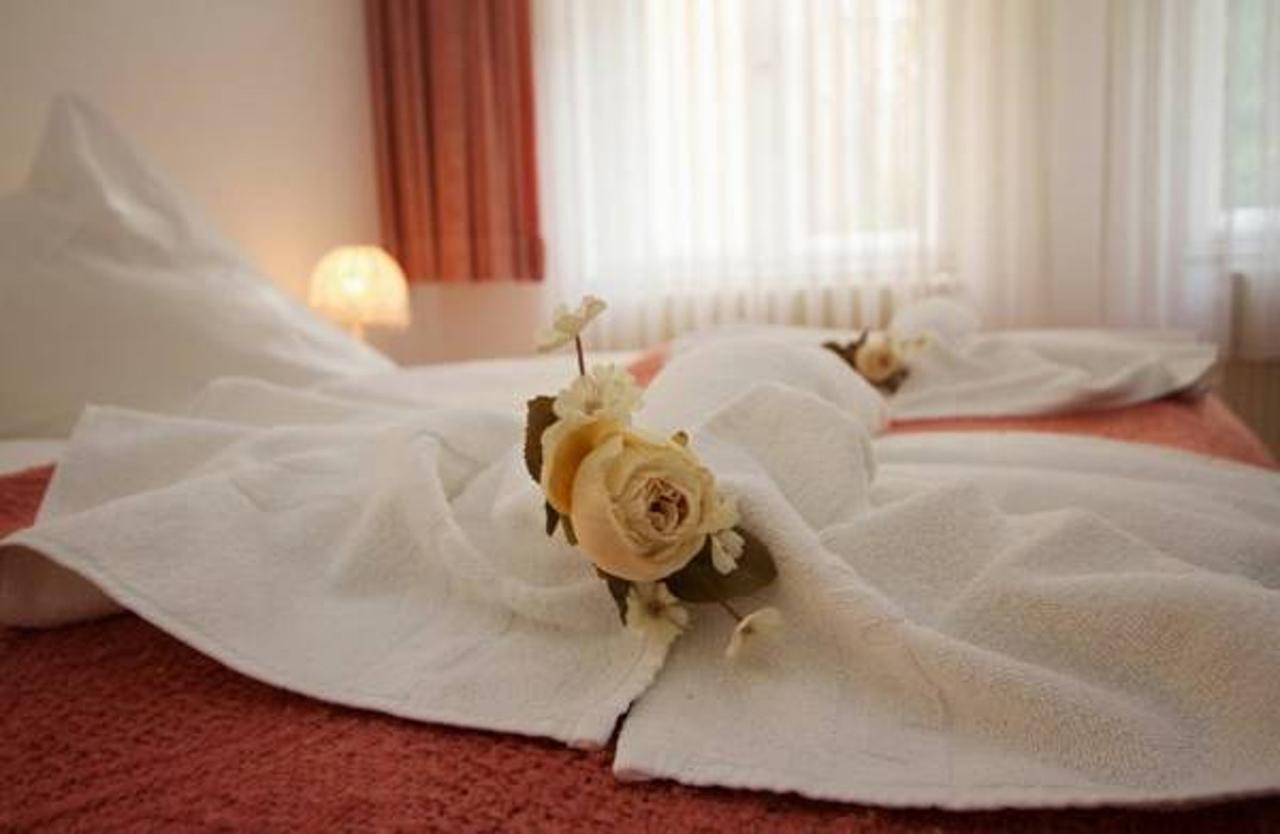 Hotel Altstadt Spandau Seeburg  المظهر الخارجي الصورة